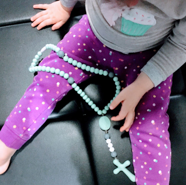 Praying the Rosary with a Toddler — One, Eight, One, Fly!