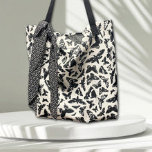 Load image into Gallery viewer, Butterfly Spots Scarf