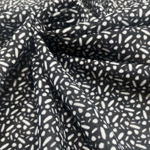 Load image into Gallery viewer, Butterfly Spots Scarf
