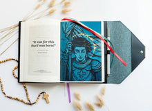 Load image into Gallery viewer, 90-day Life of Purpose Planner  Want to harmonize your priorities and elevate your prospects? Here is the secret to getting more DONE in your LIFE.
